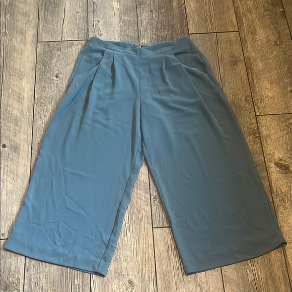 Philosophy Stylish Blue Wide-Leg Pants - Picture 1 of 11